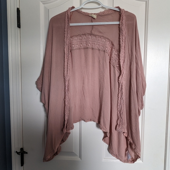 Caution to the Wind Pale Pink Beach Coverup Size Medium - Picture 2 of 6